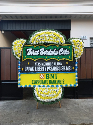 Papan Bunga Duka di Entikong